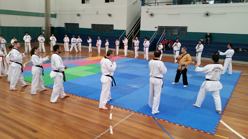 Escola União Olimpica De Taekwondo Changmookwan, R. Dr. Raul Moreira, 28 - Cristal, Porto Alegre - RS, 90820-160, Brasil, Academia_de_Tae_Kwon_Do, estado Rio Grande do Sul