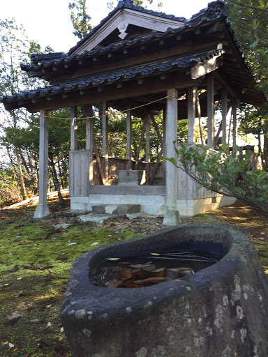 賀野神社