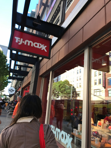 Department Store «T.J. Maxx», reviews and photos, 1419 3rd Ave, Seattle, WA 98101, USA