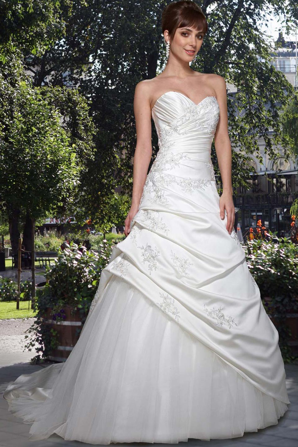 A-Line 2012 Bridal Gowns
