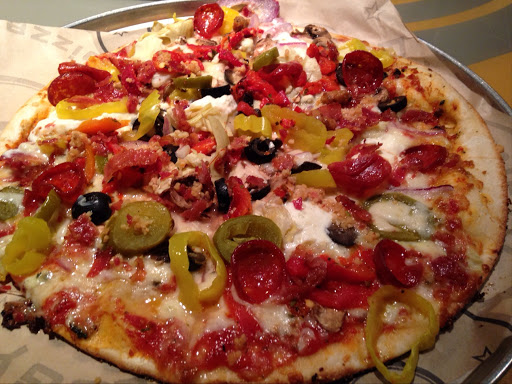 Pizza Restaurant «Pieology Pizzeria», reviews and photos, 516 N State College Blvd, Fullerton, CA 92831, USA