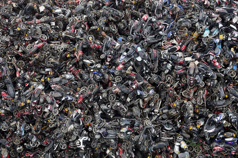 china-pollution-car-scrapyard-9