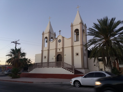 Parroquia Nuestra Señora de Guadalupe, Simon Morúa 162, centro, 83550 Puerto Peñasco, Son., México, Iglesia católica | SON