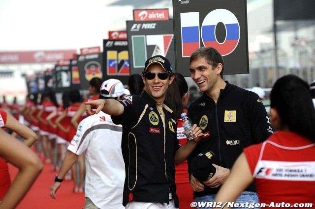Бруно Сенна и Виталий Петров на параде пилотов Гран-при Индии 2011