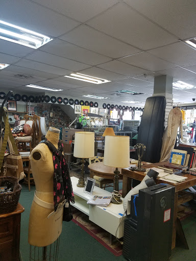 Thrift Store «Gotham Thrift Shop», reviews and photos, 60-21 Myrtle Ave, Ridgewood, NY 11385, USA