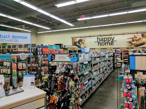 Pet Supply Store «Petco Animal Supplies», reviews and photos, 95 U.S. 9, Englishtown, NJ 07726, USA