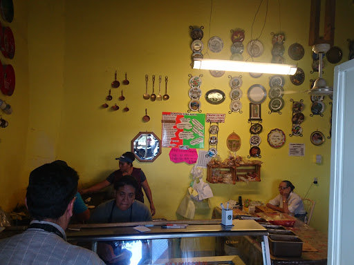 Gorditas Doña Aleja, 471, Calle Francisco Zarco 453, Zona Centro, Nombre de Dios, Dgo., México, Restaurante de comida para llevar | DGO