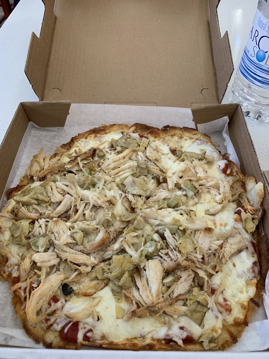 I got a cheese pizza + artichokes and chicken