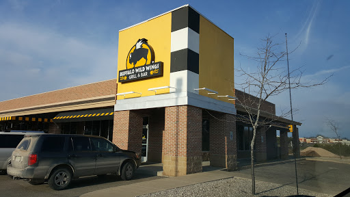 Chicken Wings Restaurant «Buffalo Wild Wings», reviews and photos, 2180 Anderson Rd #110, Petoskey, MI 49770, USA