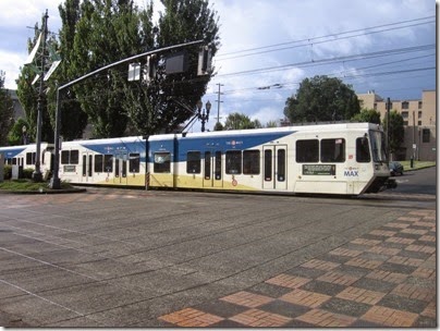 IMG_3217 TriMet MAX Type 3 Siemens SD660 LRV #304 at the Oregon Convention Center in Portland, Oregon on August 31, 2008