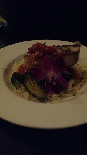 Italian Restaurant «Al Lago Restaurant», reviews and photos, 3110 Sumner Tapps Hwy E, Lake Tapps, WA 98391, USA