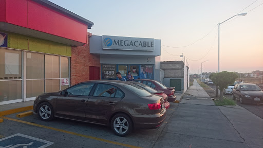 Megacable, Nigromante 91, Int. B, La Frontera, 28975 Villa de Álvarez, Col., México, Empresa de televisión por cable | COL