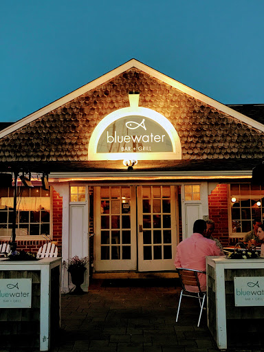 Bar & Grill «Bluewater Bar + Grill», reviews and photos, 32 Barton Ave, Barrington, RI 02806, USA