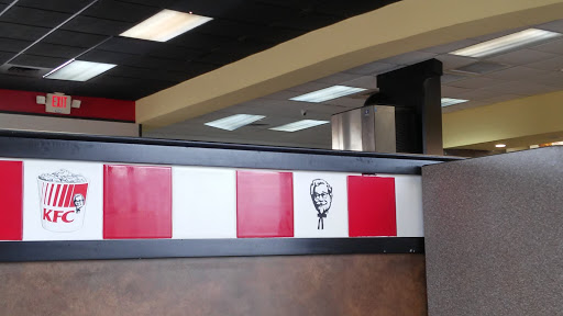 Fast Food Restaurant «KFC», reviews and photos, 1338 N Ellington Pkwy, Lewisburg, TN 37091, USA