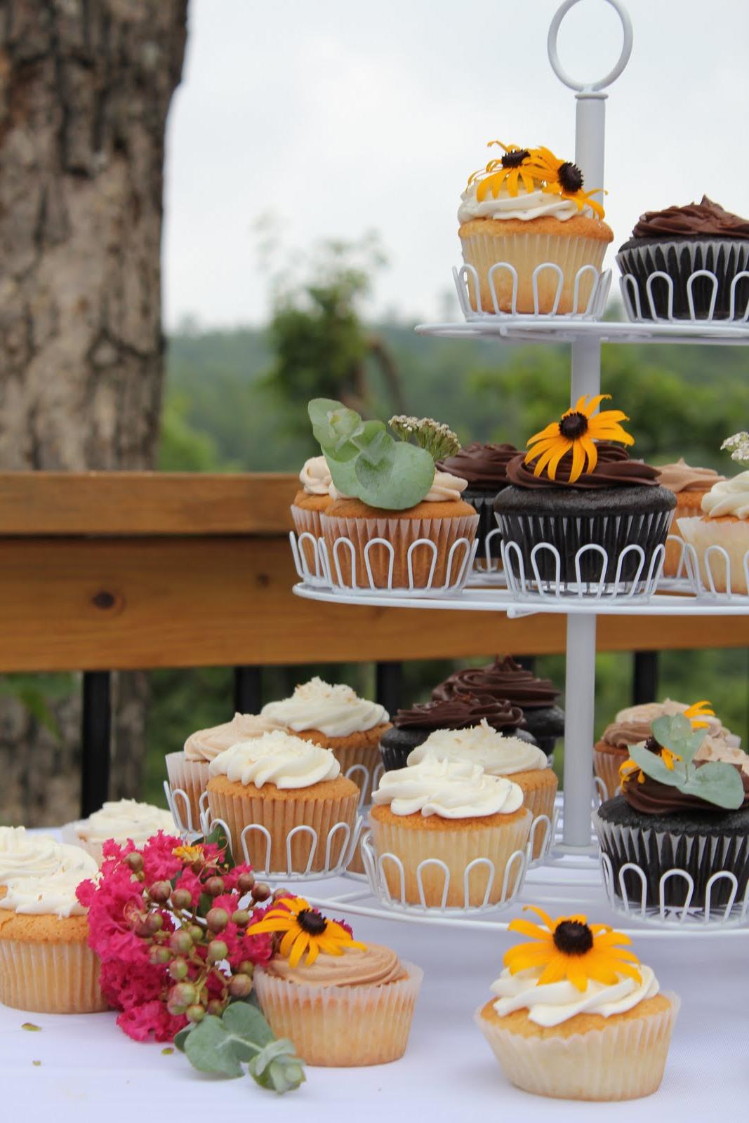 western cakes for weddings