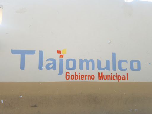 Dirección de Defensoría de Espacios Públicos, Independencia 97, Centro, 45640 Tlajomulco de Zúñiga, Jal., México, Oficina de gobierno local | JAL