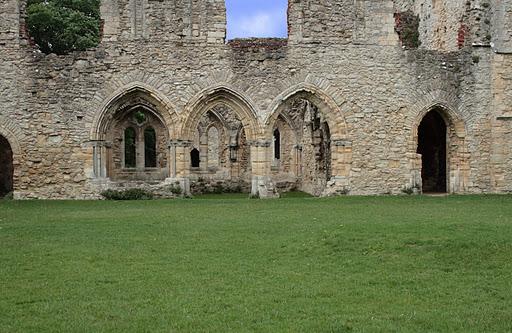 how to decorate wedding arches