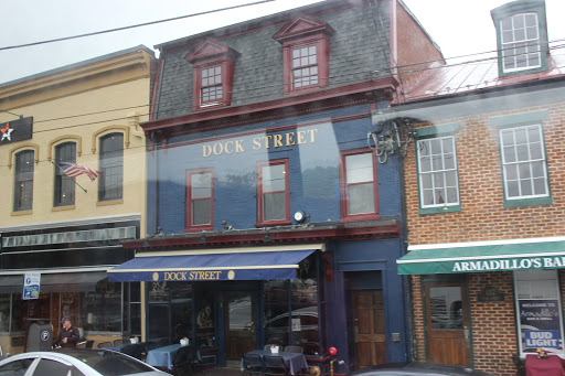 Bar «Dock Street Bar & Grill», reviews and photos, 136 Dock St, Annapolis, MD 21401, USA