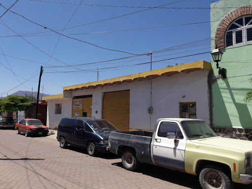 Agricola Cueto Produce, Herrera y Cairo 5, Centro, 48050 Sayula, Jal., México, Mercado de productos del campo | JAL