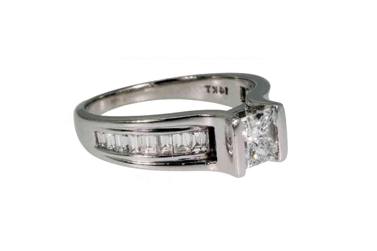 Princess-cut Diamond and