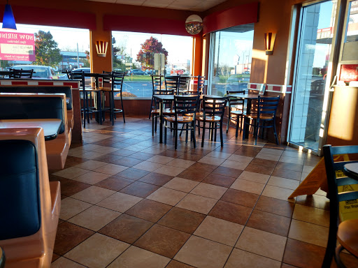 Fast Food Restaurant «KFC», reviews and photos, 895 N Green St, Brownsburg, IN 46112, USA