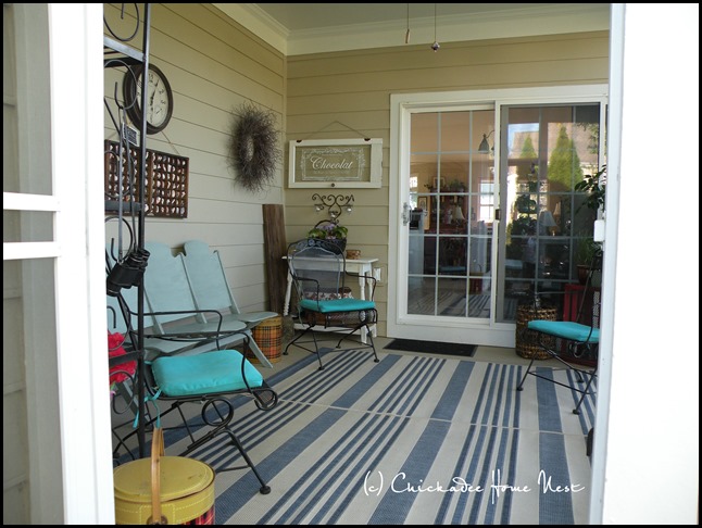 Screened Porch, Chickadee Home Nest