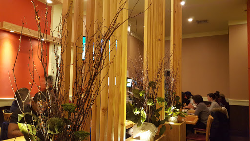 Ramen Restaurant «Zen Ramen & Sushi», reviews and photos, 150 W 36th St, New York, NY 10018, USA