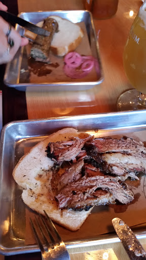 Barbecue Restaurant «Bull & Swine», reviews and photos, 969 State St, New Haven, CT 06511, USA