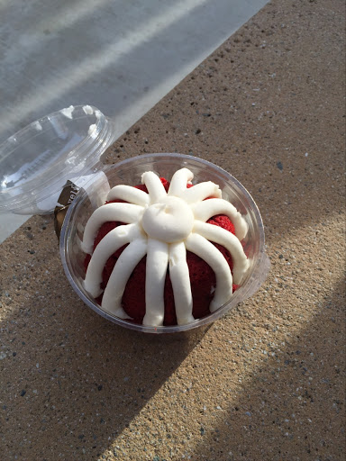 Bakery «Nothing Bundt Cakes», reviews and photos, 8234 Laguna Blvd #130, Elk Grove, CA 95758, USA