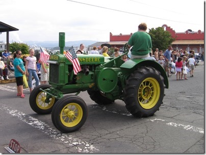 IMG_8116 1928-1935 John Deere GP presented by the Columbia River 2-Cylinder Club of Kelso, Washington in the Rainier Days in the Park Parade on July 11, 2009