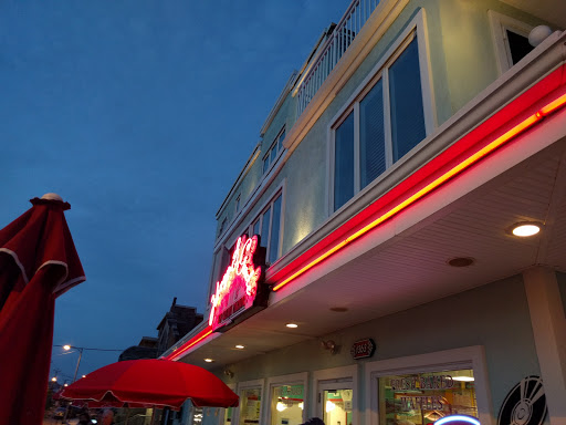 Ice Cream Shop «Johnny B Good Ice Cream Parlor», reviews and photos, 1363 Asbury Ave, Ocean City, NJ 08226, USA