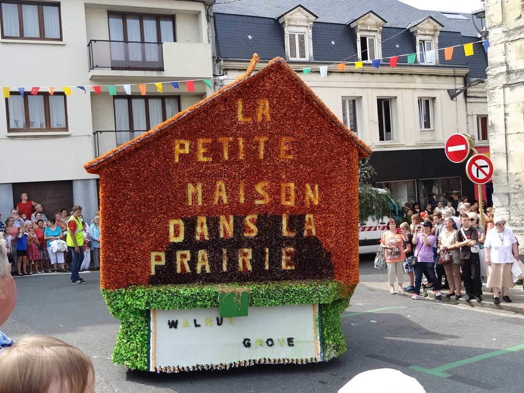 [2015.08.30-010%2520la%2520petite%2520maison%2520dans%2520la%2520prairie%255B4%255D.jpg]