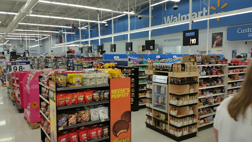 Department Store «Walmart Supercenter», reviews and photos, 2130 N Locust Ave, Lawrenceburg, TN 38464, USA