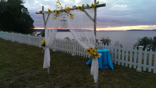 Wedding Venue «Port Gamble Wedding & Events», reviews and photos, 4839 View Dr B, Port Gamble, WA 98364, USA