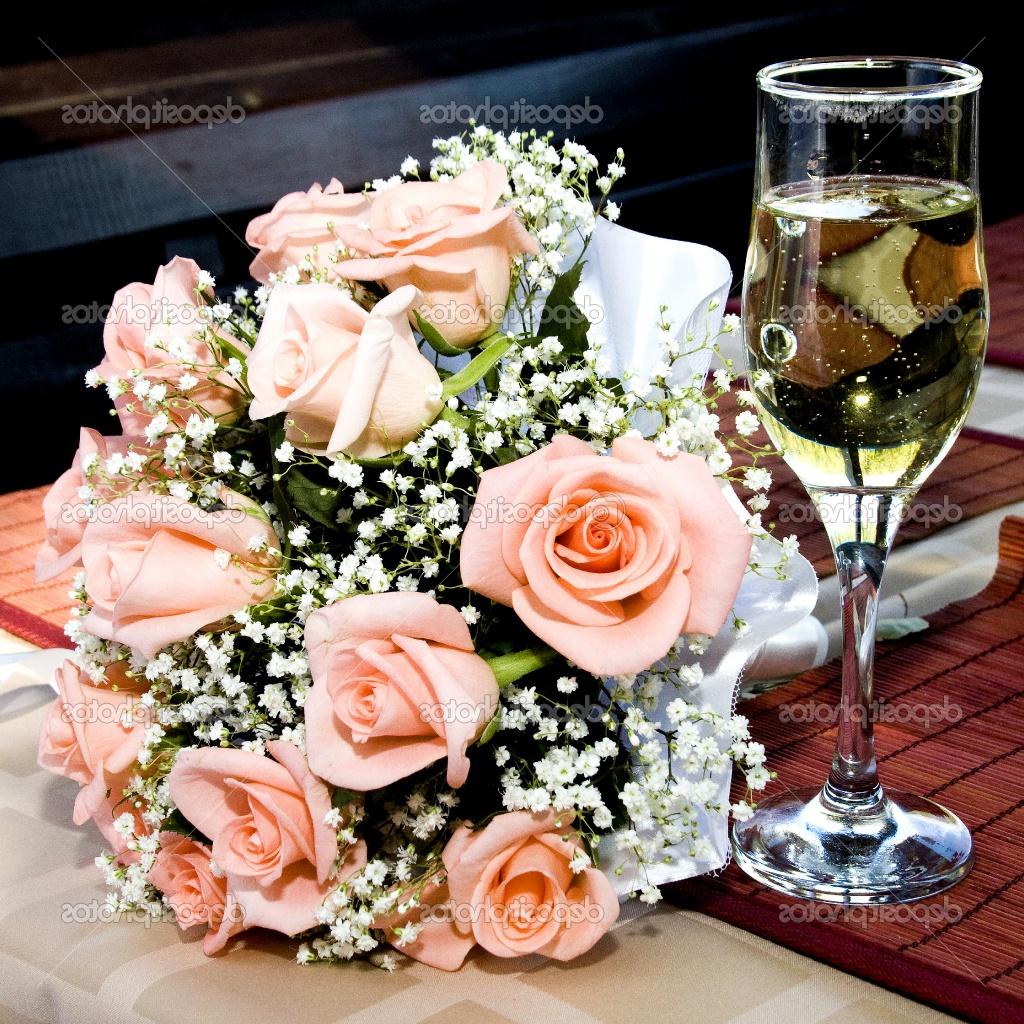 champagne wedding bouquet