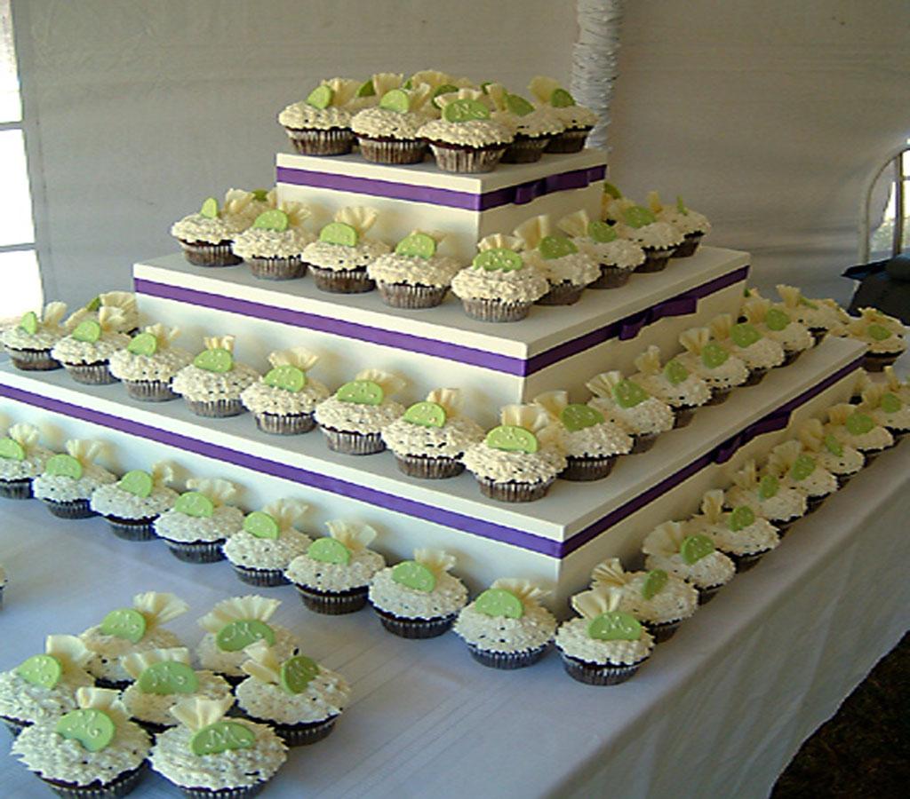 Cupcake Wedding Cake Wallpaper