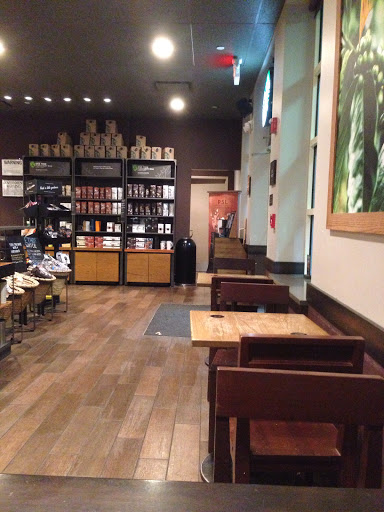 Coffee Shop «Starbucks», reviews and photos, 385 NY-25A #14, Miller Place, NY 11764, USA