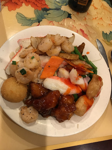 Restaurant «China Wok Buffet», reviews and photos, 12755 S Saginaw St, Grand Blanc, MI 48439, USA