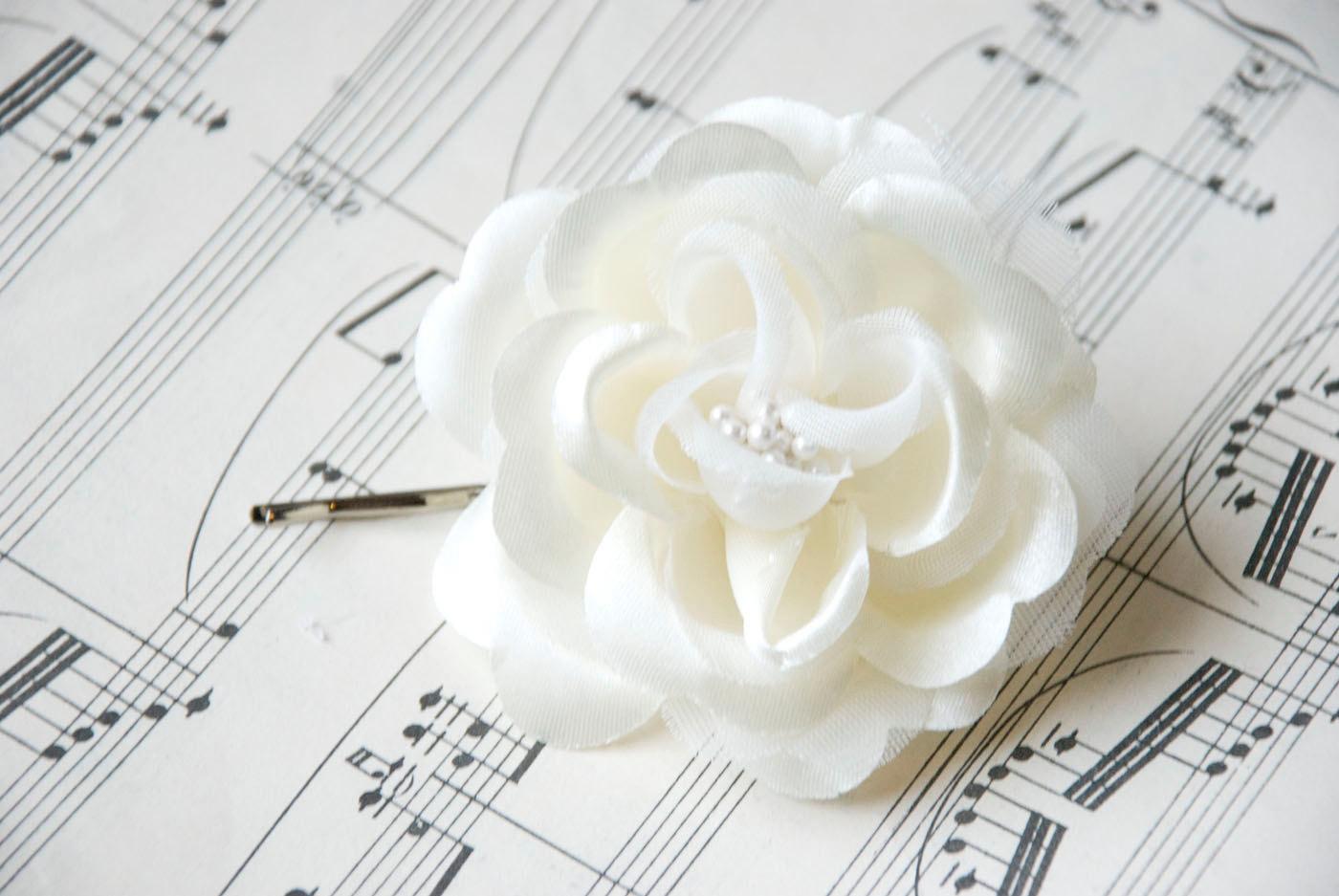 ivory hair clip wedding