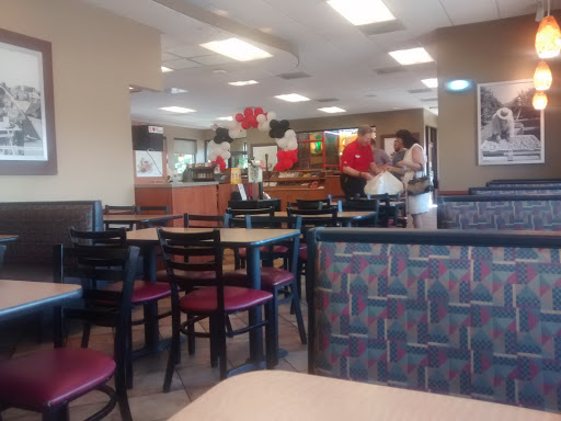 Fast Food Restaurant «Chick-fil-A», reviews and photos, 2016 Columbia Ave, Franklin, TN 37064, USA