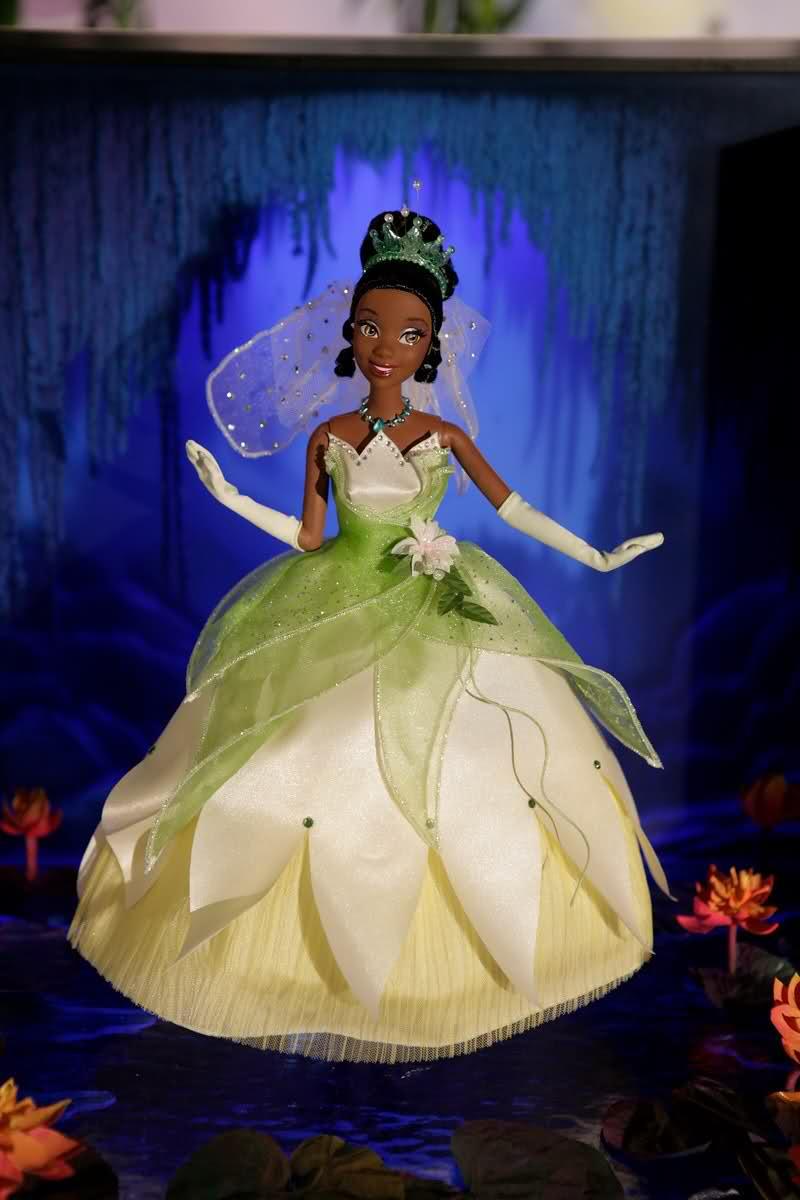 Edition doll of Tiana like they did for some of the other princesses.