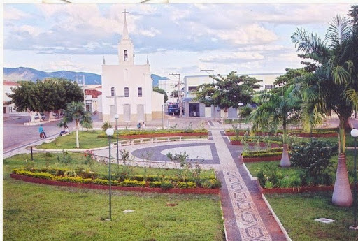 Igreja Matriz De São João Batista, Av. Senhor do Bonfim, 79, Dom Basílio - BA, 46165-000, Brasil, Local_de_Culto, estado Bahia