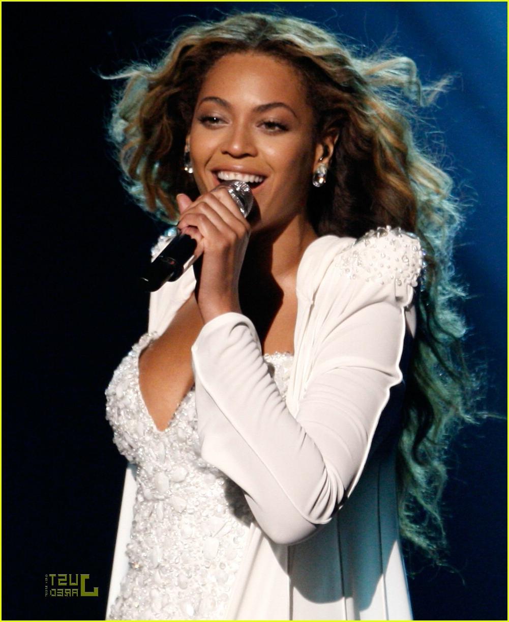 beyonce wedding dress 12