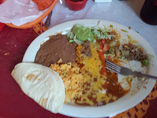 Mexican Restaurant «Jalisco Taqueria», reviews and photos, 1109 C St, Floresville, TX 78114, USA