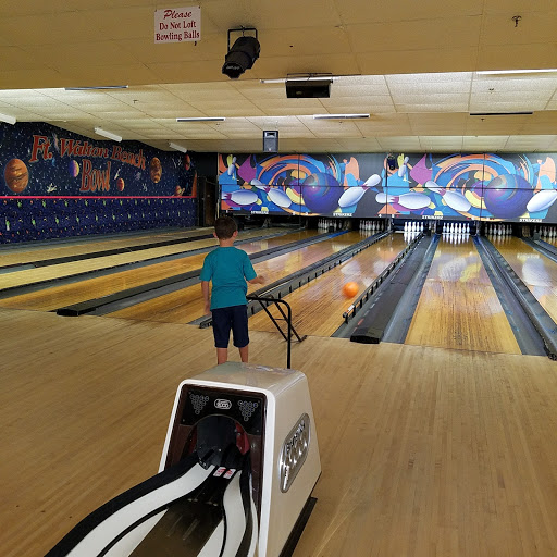 Bowling Alley «Fort Walton Beach Bowl», reviews and photos, 745 Beal Pkwy NW, Fort Walton Beach, FL 32547, USA