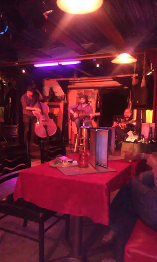 Cafe «Juggling Gypsy», reviews and photos, 1612 Castle St, Wilmington, NC 28401, USA