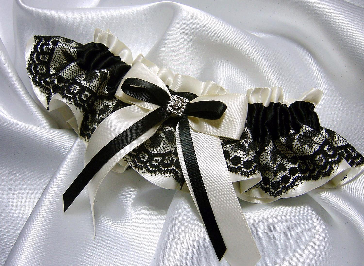 Ivory and Black Lace Wedding