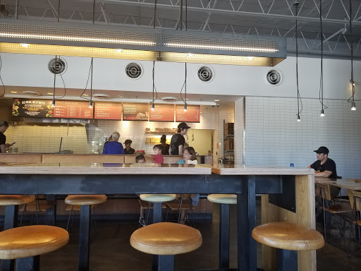 Mexican Restaurant «Chipotle Mexican Grill», reviews and photos, 829 E Bloomingdale Ave, Brandon, FL 33511, USA