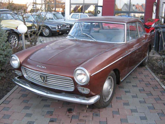 1966 Peugeot 404 Coup  