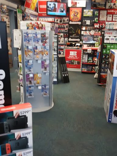 Video Game Store «GameStop - Mall», reviews and photos, 1800 4 Seasons Blvd, Hendersonville, NC 28792, USA